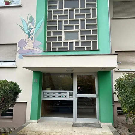 Le Clos Des Roses Apartment